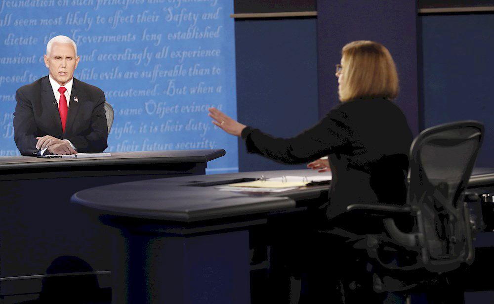 Trump dice que Harris es una “máquina de pifias” y que Pence ganó el debate
