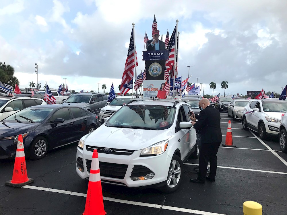 Los latinos, divididos, pero no por igual