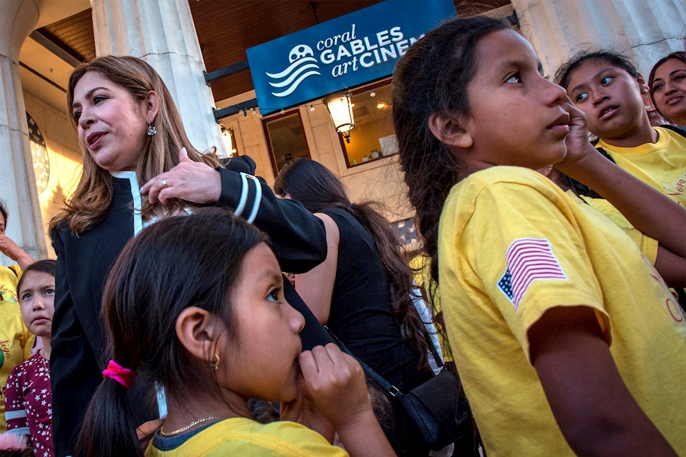 Corte reafirma que niños indocumentados no pueden ser recluidos en hoteles