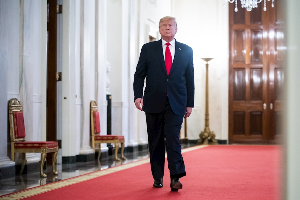 Trump alista su mitin en Florida convencido de que es inmune a la COVID-19