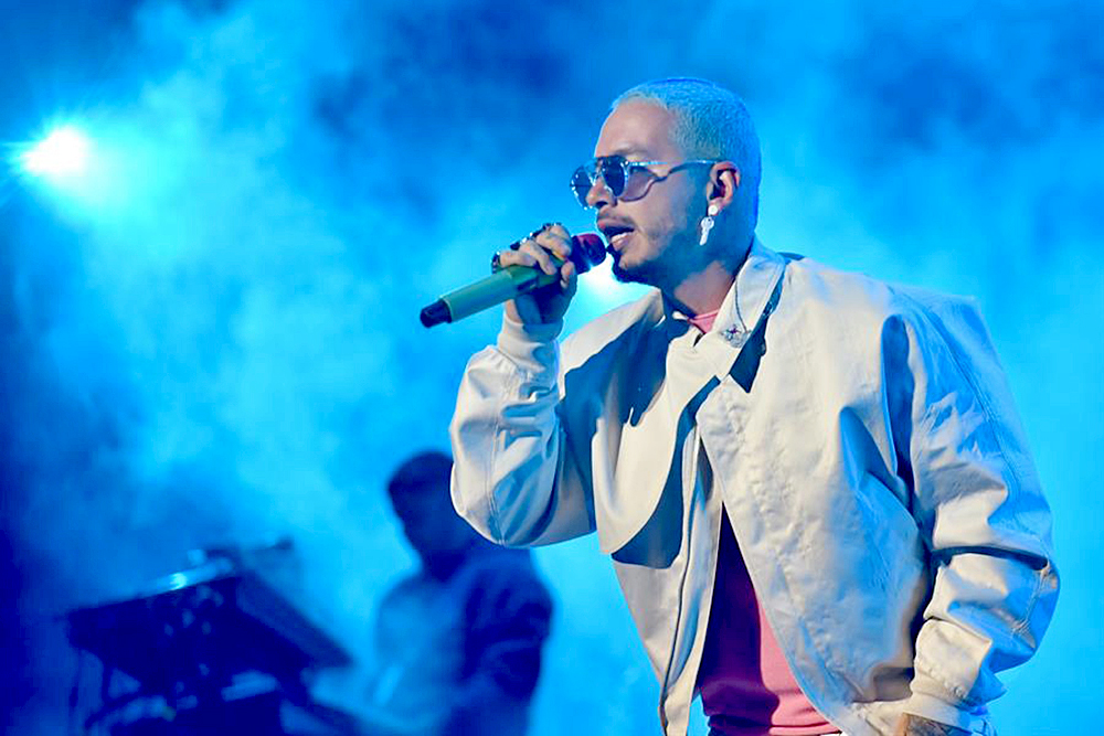 La ceremonia de entrega de los Latin Grammys será en  vivo