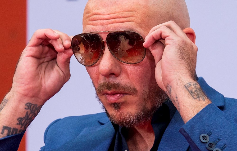 Sector salud toma protagonismo en Latin Grammy guiado por la voz de Pitbull