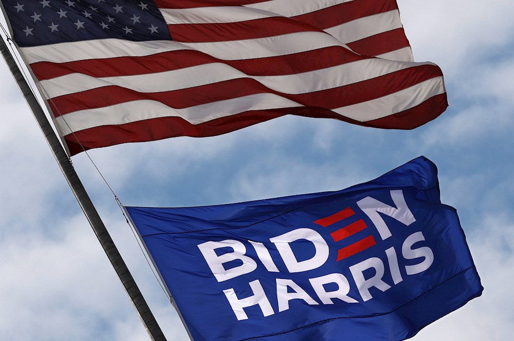 Los demócratas cierran la campaña más suigéneris de la historia por la covid