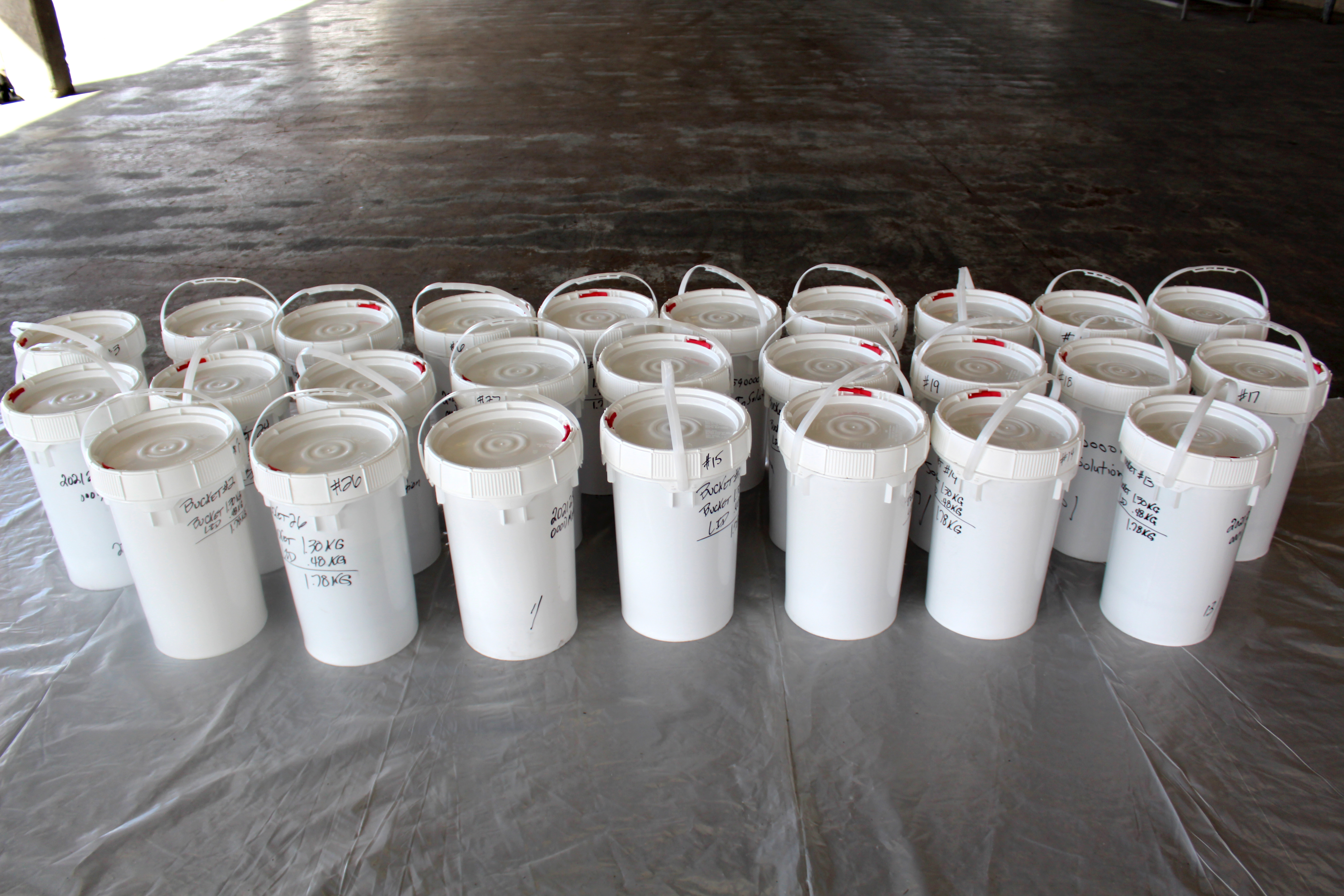 Decomisan metanfetamina líquida  por 25 millones de dólares en el puente de Pharr