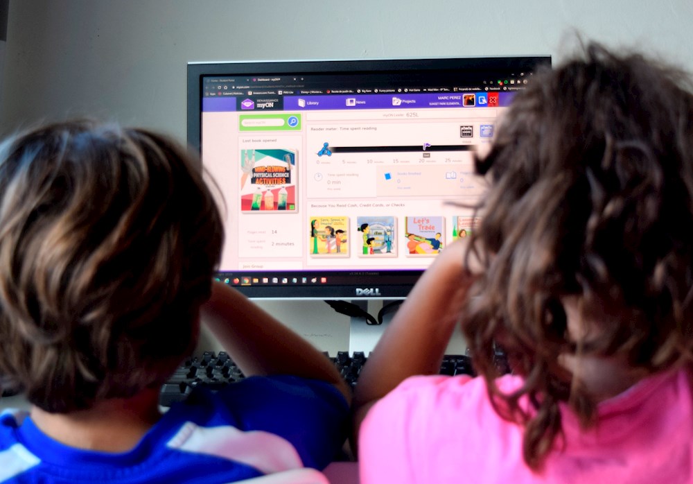 Suben calificaciones bajas entre escolares y más en los de bajos ingresos