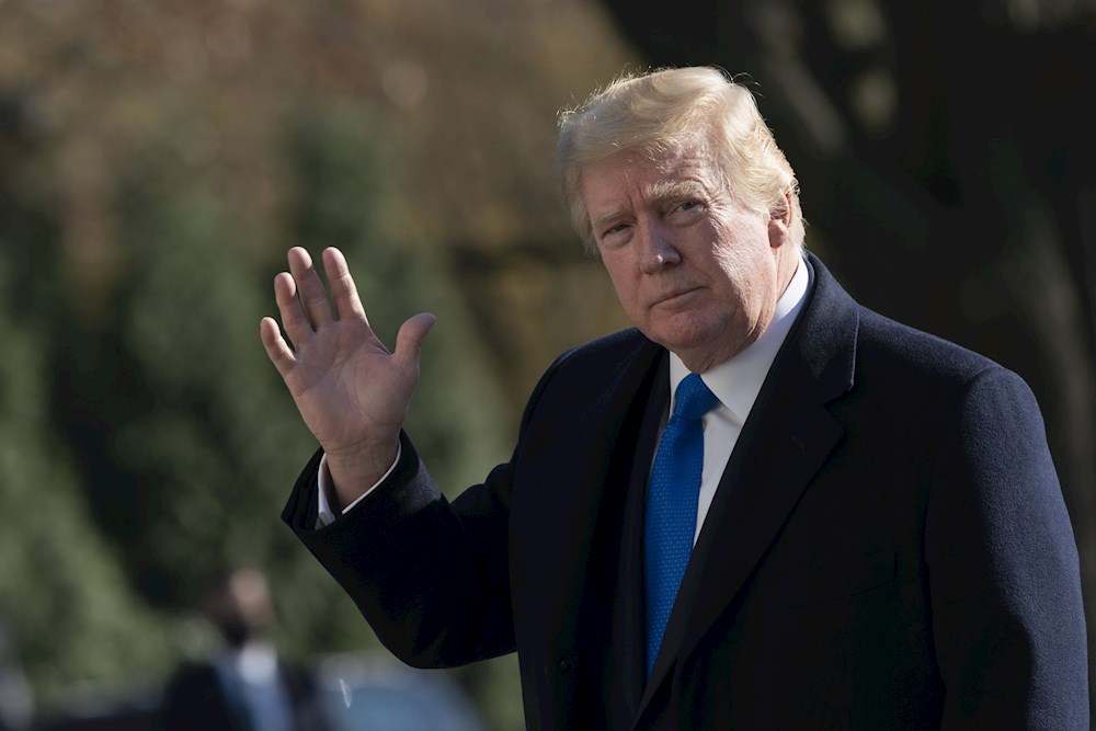 Trump regresa antes a Washington y no irá a su tradicional gala en Mar-a-Lago
