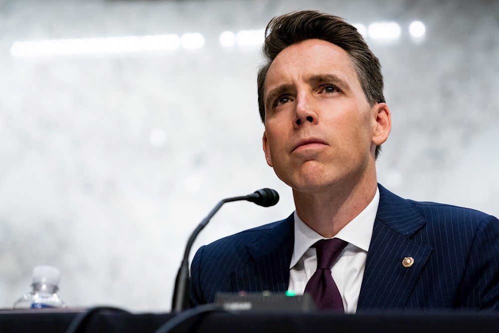 Un senador pro-Trump forzará un voto en el Congreso sobre el triunfo de Biden