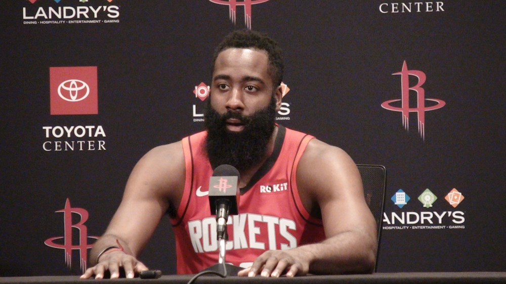 Los Rockets confirman la llegada de Harden y rechazan hablar de traspaso
