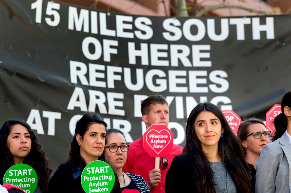 Estados Unidos expande entrevistas a solicitantes de asilo para familiares