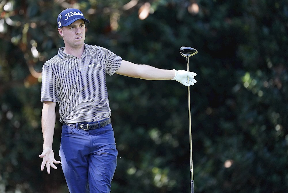 Justin Thomas y su padre, Mike, campeones del “Father-Son Challenge”