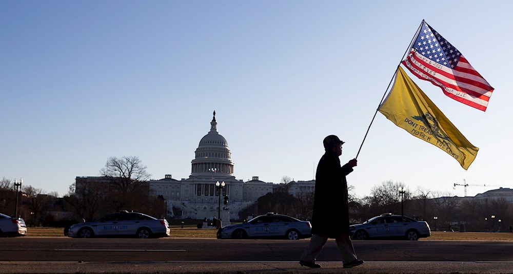 Piden investigar visitas de trumpistas al Capitolio la víspera del asalto