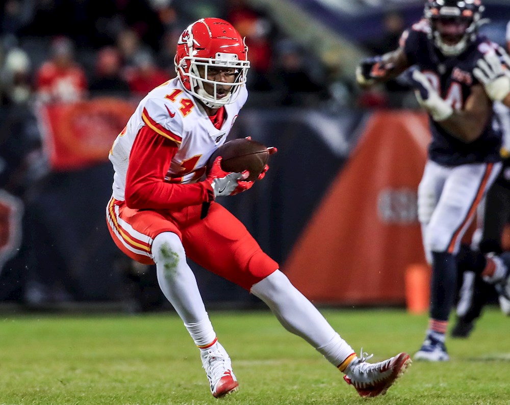 Los Chiefs confían en recuperar a tiempo a Bell y a Watkins para el Super Bowl