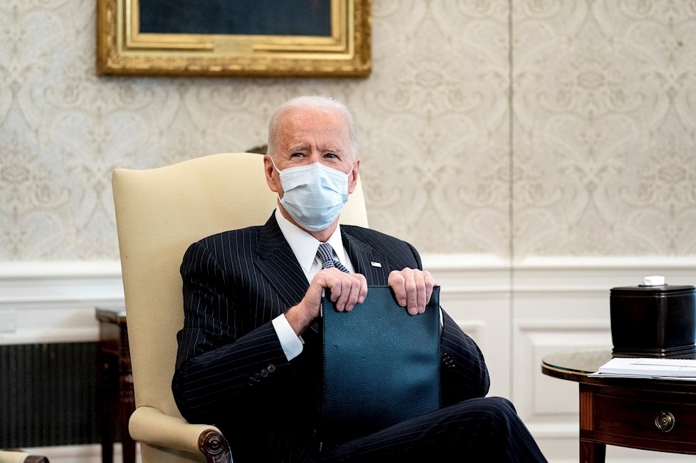 La parsimonia del Gobierno de Biden “desespera” a los inmigrantes