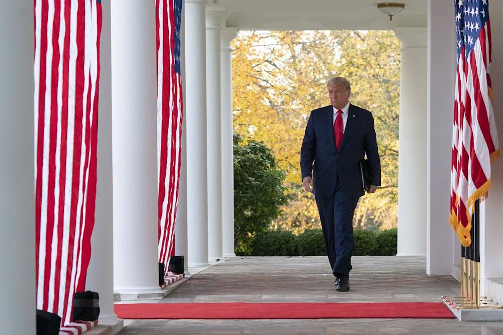 Demandan por 1.300 millones de dólares a empresario pro Trump