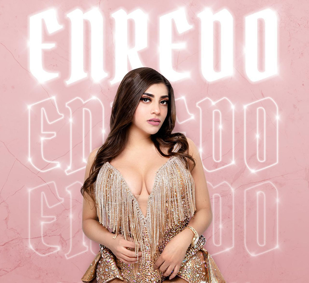 Andrea Zúñiga te pone a bailar con “Enredo”