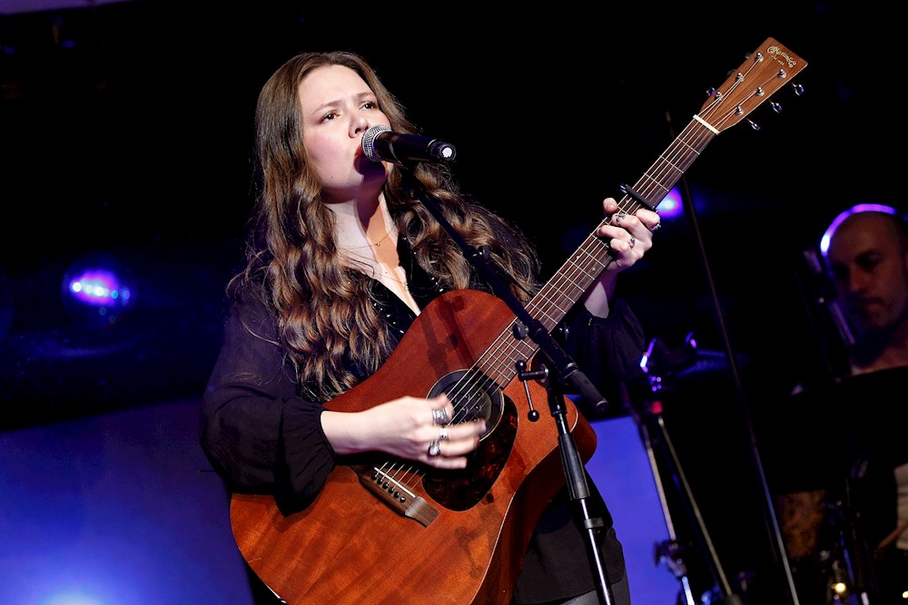 Telenovela rinde homenaje a Armando Manzanero con el tema “No sé tú”