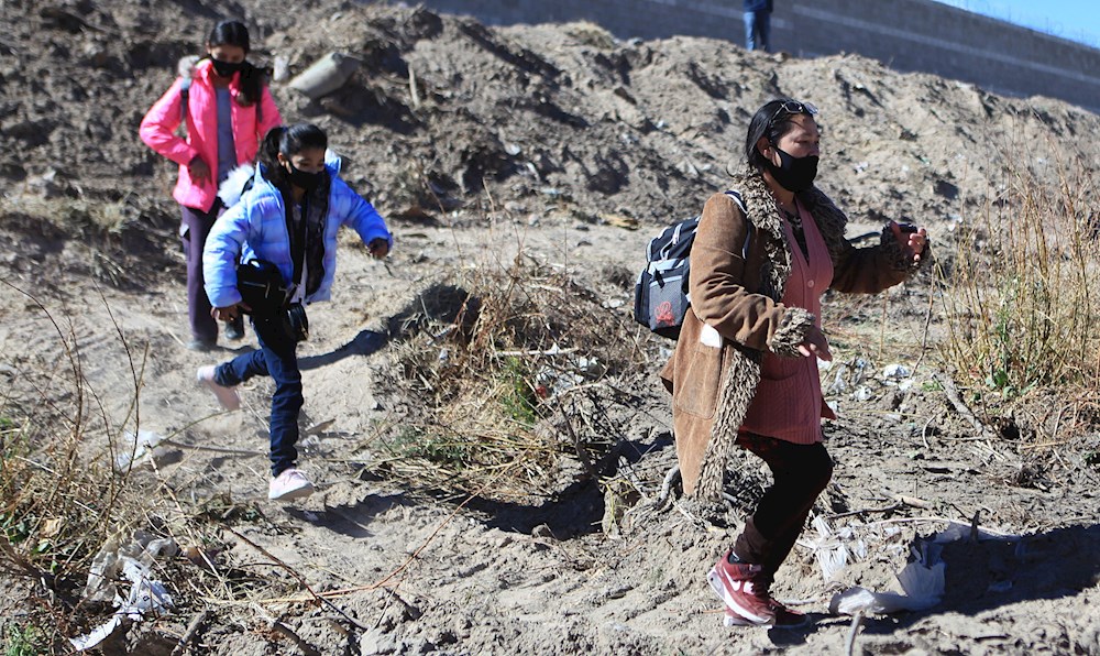 Migrantes y deportados llenan los albergues de la mexicana Ciudad Juárez