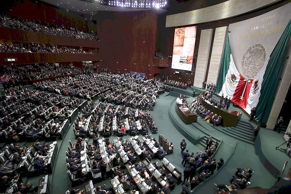 Fiscalía mexicana pide a diputados desaforar a un gobernador por corrupción