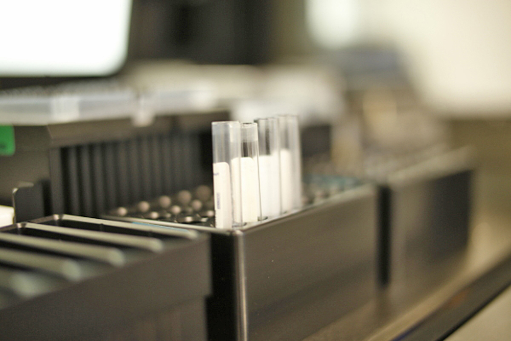 Prueban efectividad de vacuna de Pfizer contra nuevas variantes de la Covid-19