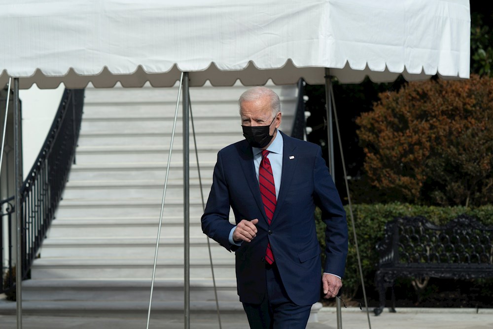 Biden dice que tratará a México como un “igual” al reunirse con López Obrador