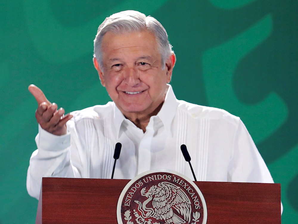 Juez suspende de manera indefinida la reforma eléctrica de López Obrador