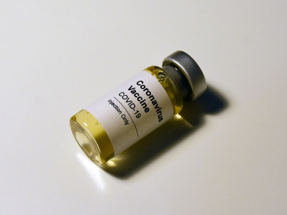 Con la producción para 2021 podría inmunizarse al 70% de la población global, estudio