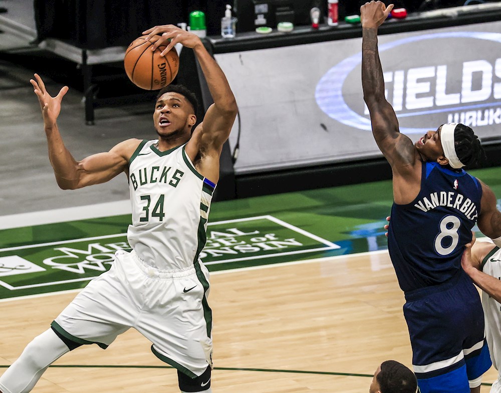 Proclaman al griego Antetokounmpo Jugador de la Semana en la Conferencia Este