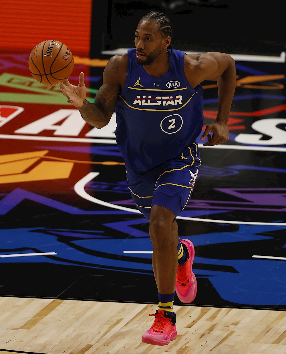 Jugar bajo la dirección de Gregg Popovich motiva a Leonard a estar en Tokio