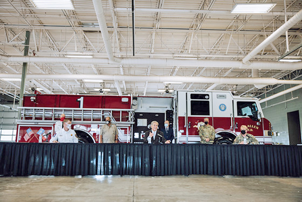 El gobernador Abbott anuncia plan de vacunación contra COVID-19 en personas mayores