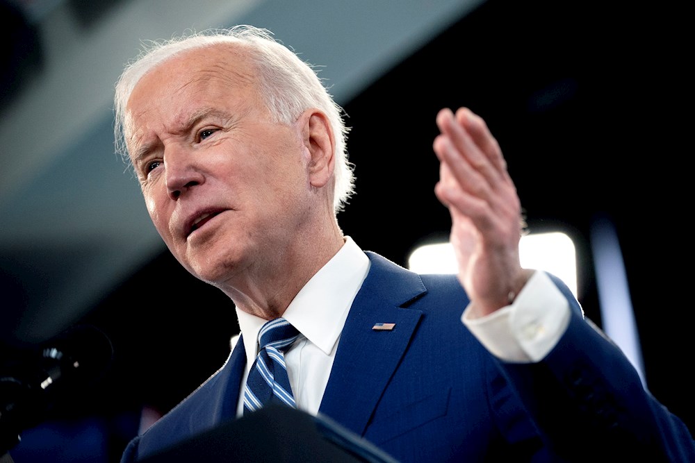 Biden trabajará con México y Colombia para que lucha antidroga respete la ley