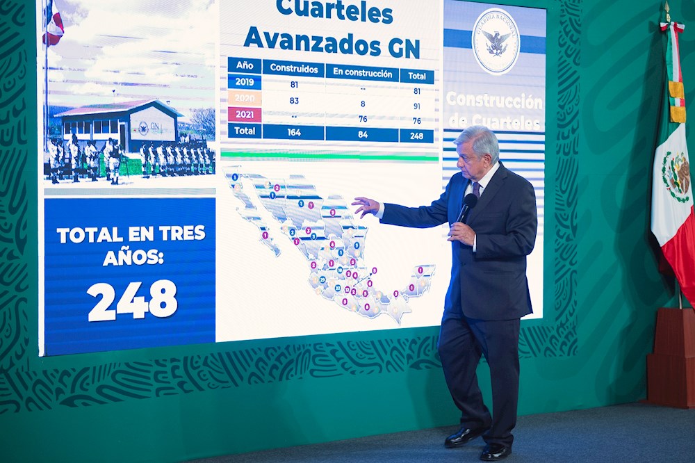 Presidente de México dice que “pronto” reabrirá totalmente frontera con EEUU