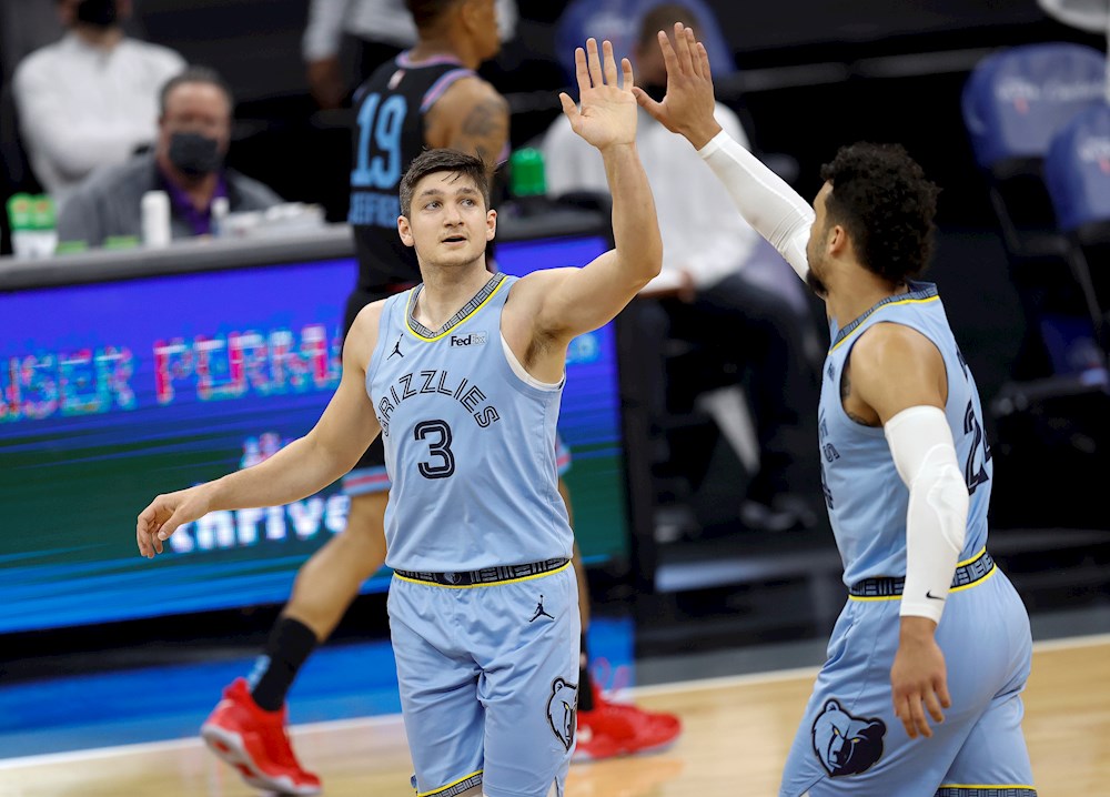 113-131. Allen lidera el ataque imparable de los Grizzlies ante los diezmados Hawks