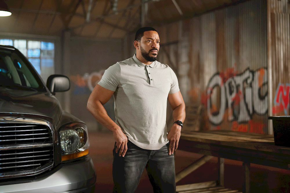 Laz Alonso y Raúl Castillo, los enemigos latinos de Jason Statham