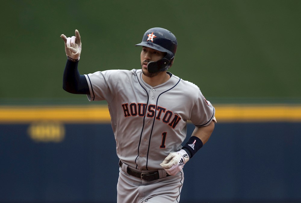 6-2. Correa, Álvarez y Altuve pegan jonrrones en el triunfo de los Astros sobre los Atléticos