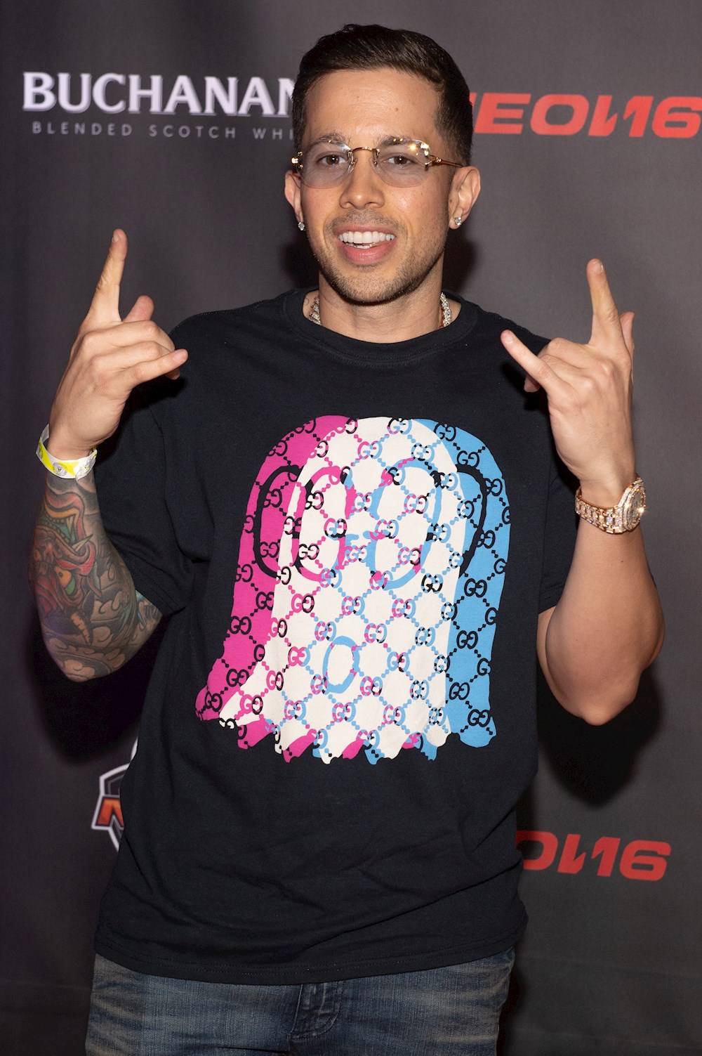 Estrellas latinas brillan como futbolistas en el estadio de Beckham en Miami