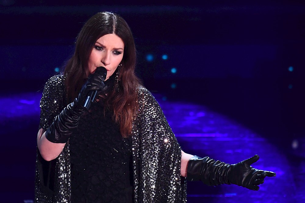 Laura Pausini acaricia el Óscar: un sueño inesperado en el año más raro