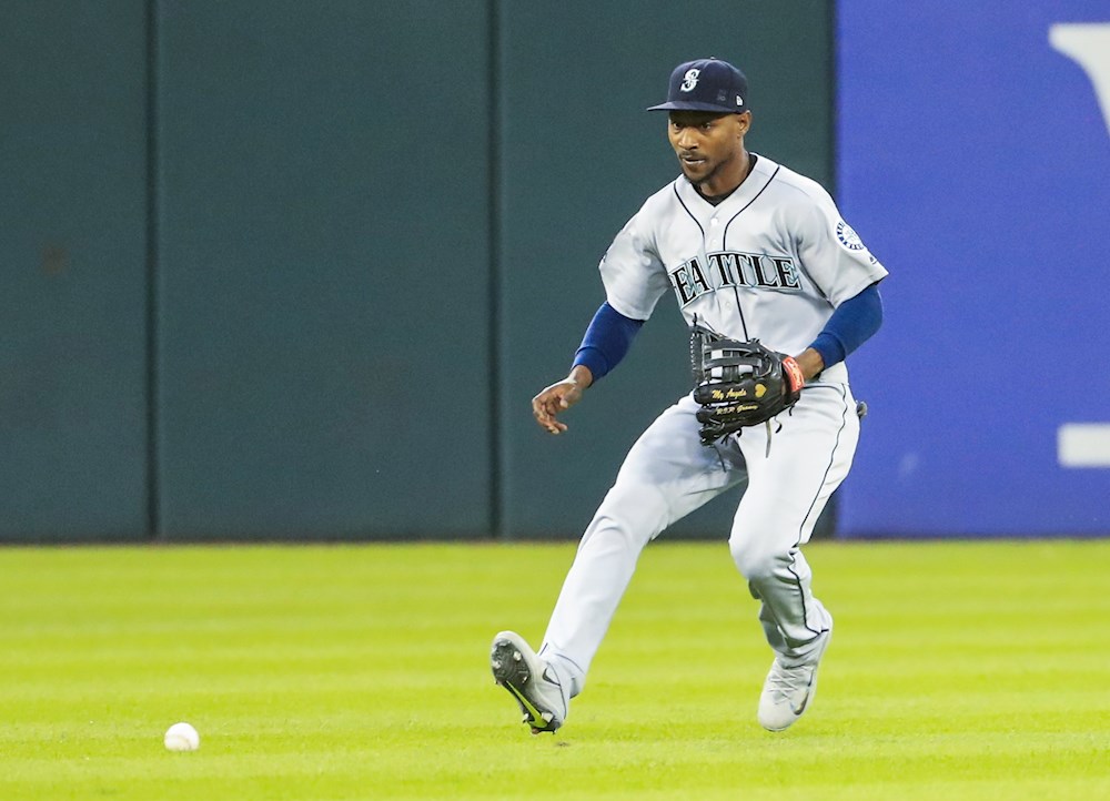 Jarrod Dyson firma el triunfo que consolida el dominio de los Reales sobre los Tigres