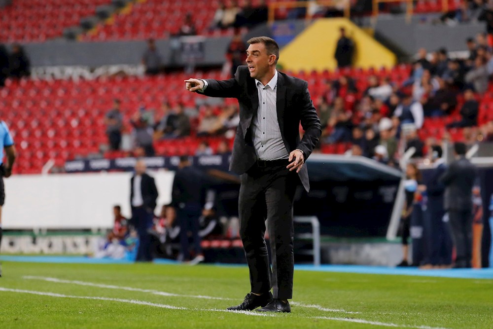 El Tijuana despide al entrenador argentino Pablo Guede