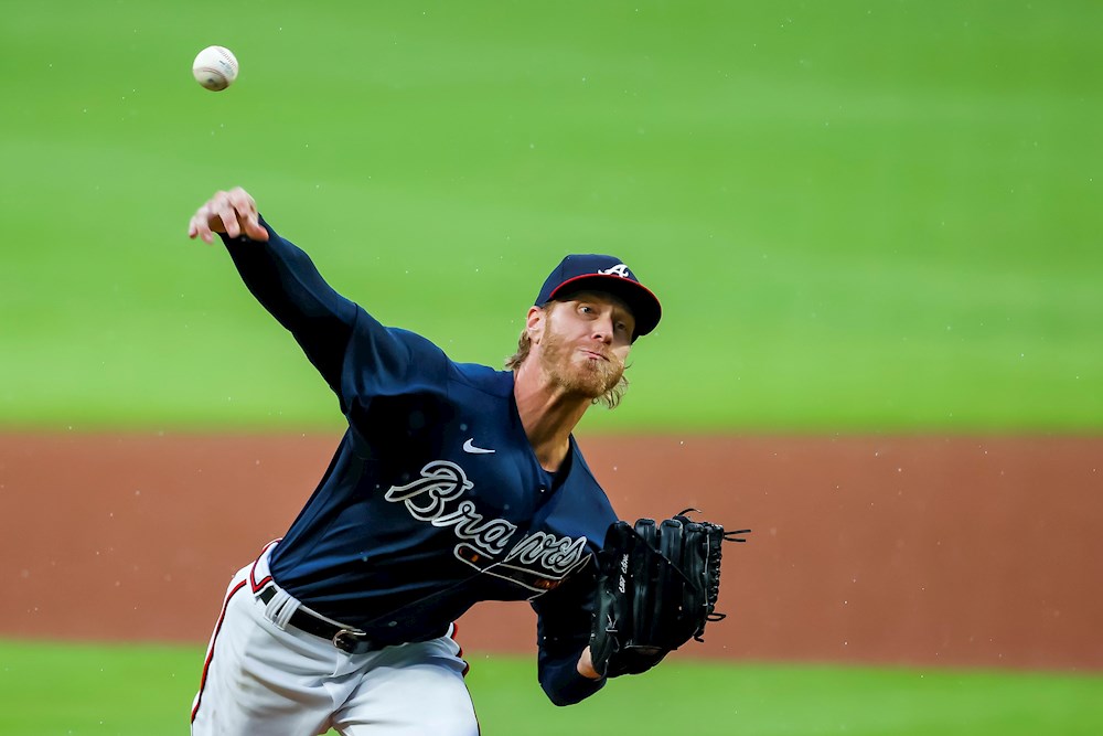 6-1. Solak pega un par de jonrones en el triunfo de los Vigilantes sobre los Angelinos