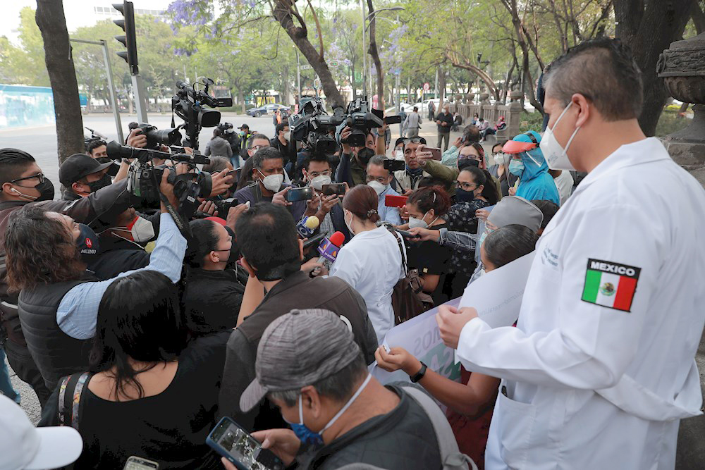 Médicos particulares en México exigen recibir la vacuna anticovid