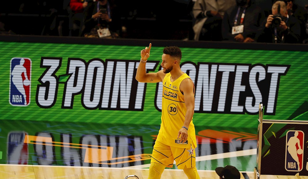 Otra noche de ensueño y marcas de Curry; triunfos de Jazz, Suns y Nuggets