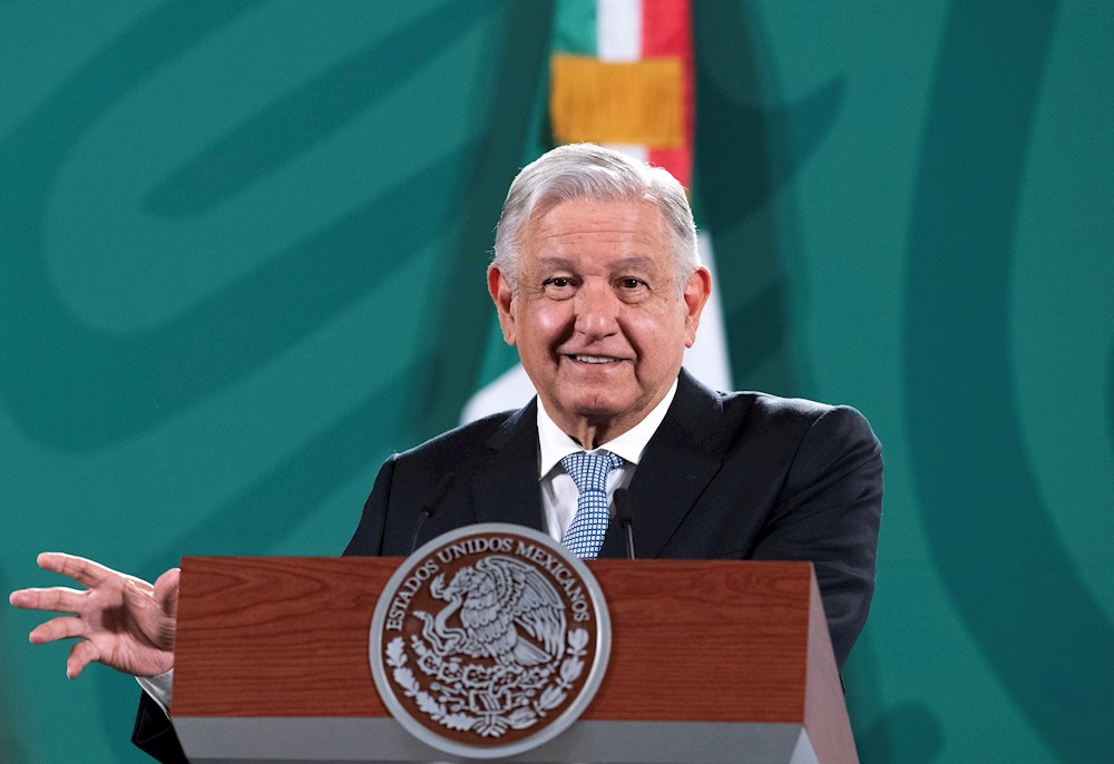 López Obrador ve intereses de EEUU en la degradación de la aviación mexicana