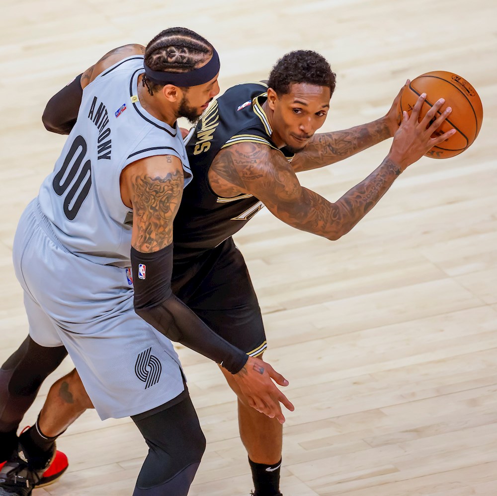 Carmelo Anthony supera a Elvin Hayes como el décimo mejor encestador de la NBA