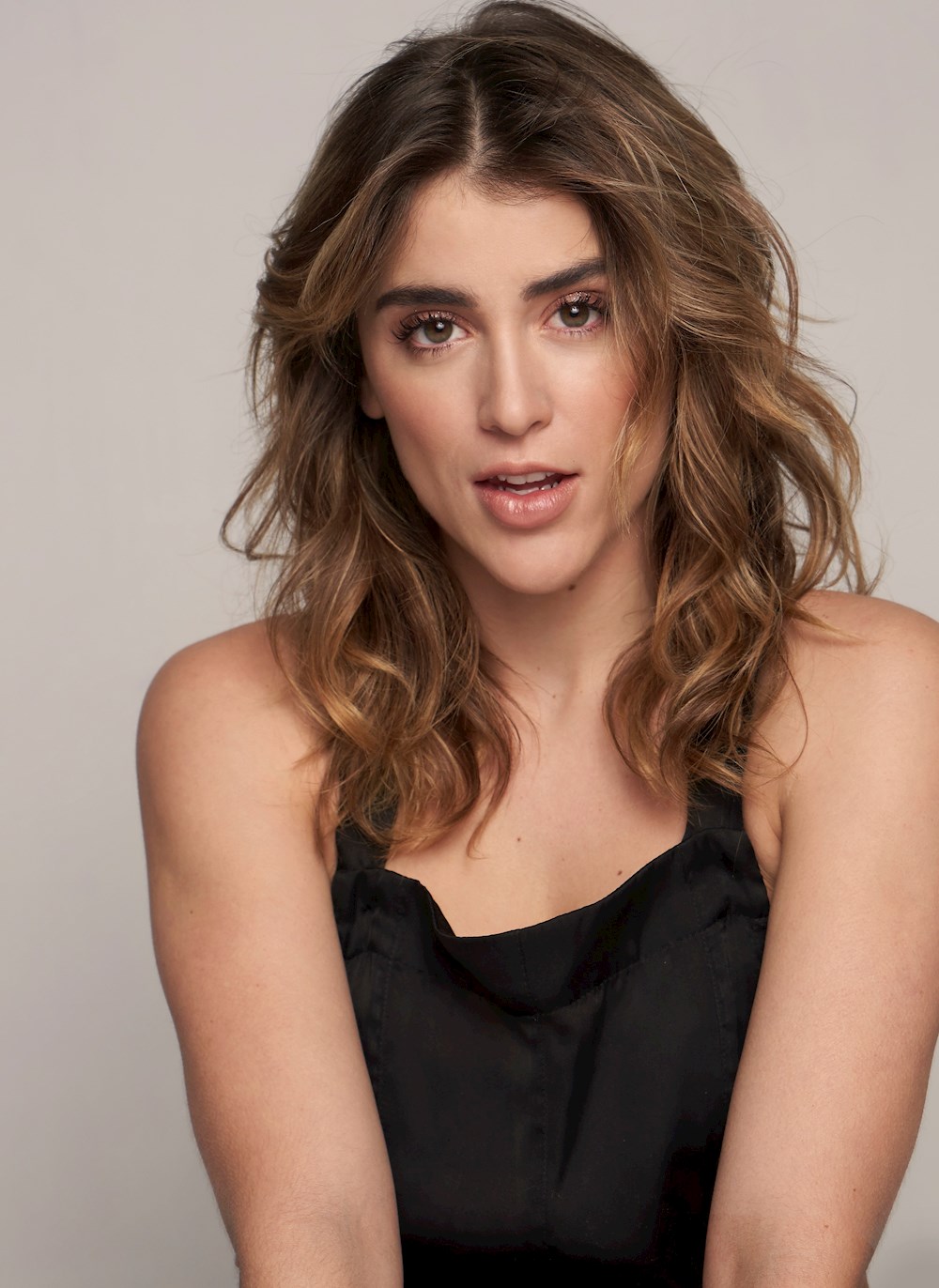 Actriz Cassandra Sánchez-Navarro disfruta las series pero se enfoca en cine