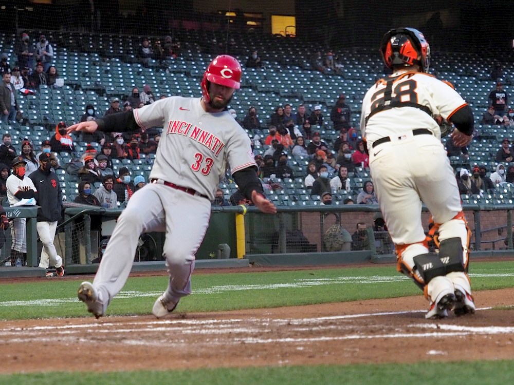 Jesse Winker produce la carrera del triunfo de los Rojos sobre los Medias Blancas