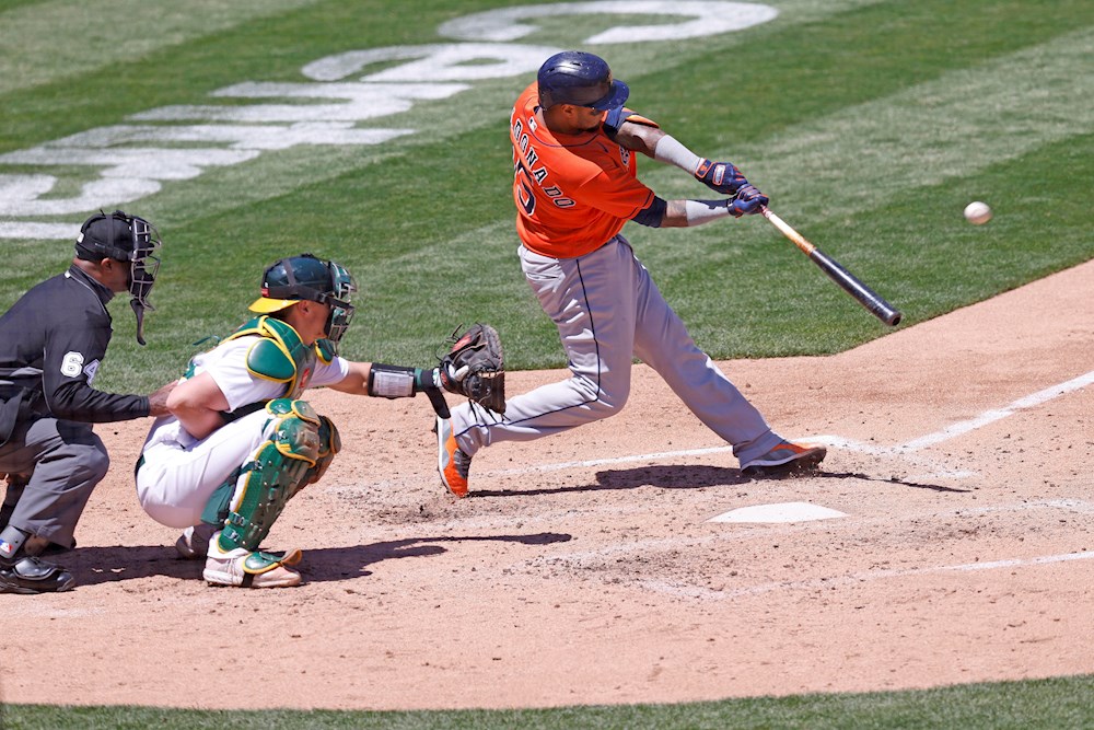 El boricua Maldonado encabeza el triunfo de los Astros, nuevos líderes