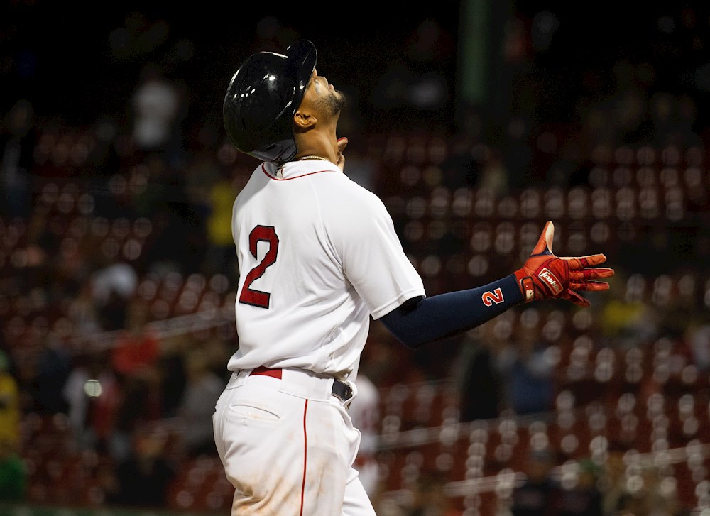 11-7. Xander Bogaerts desata la lluvia de jonrones de los Medias Rojas sobre los Tigres