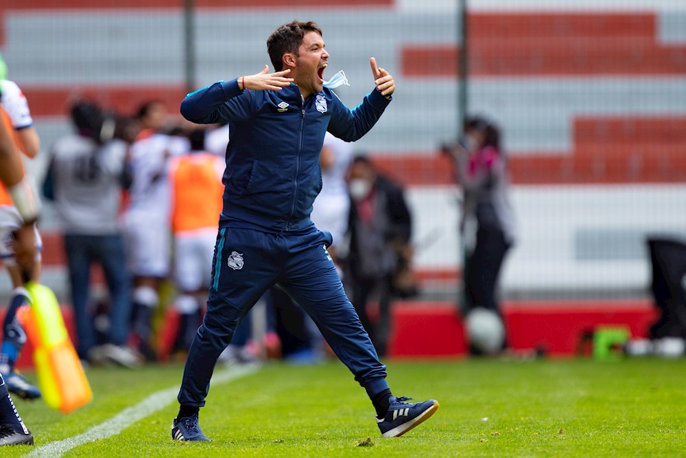 El Puebla del argentino Larcamón empata con el Santos y accede a cuartos