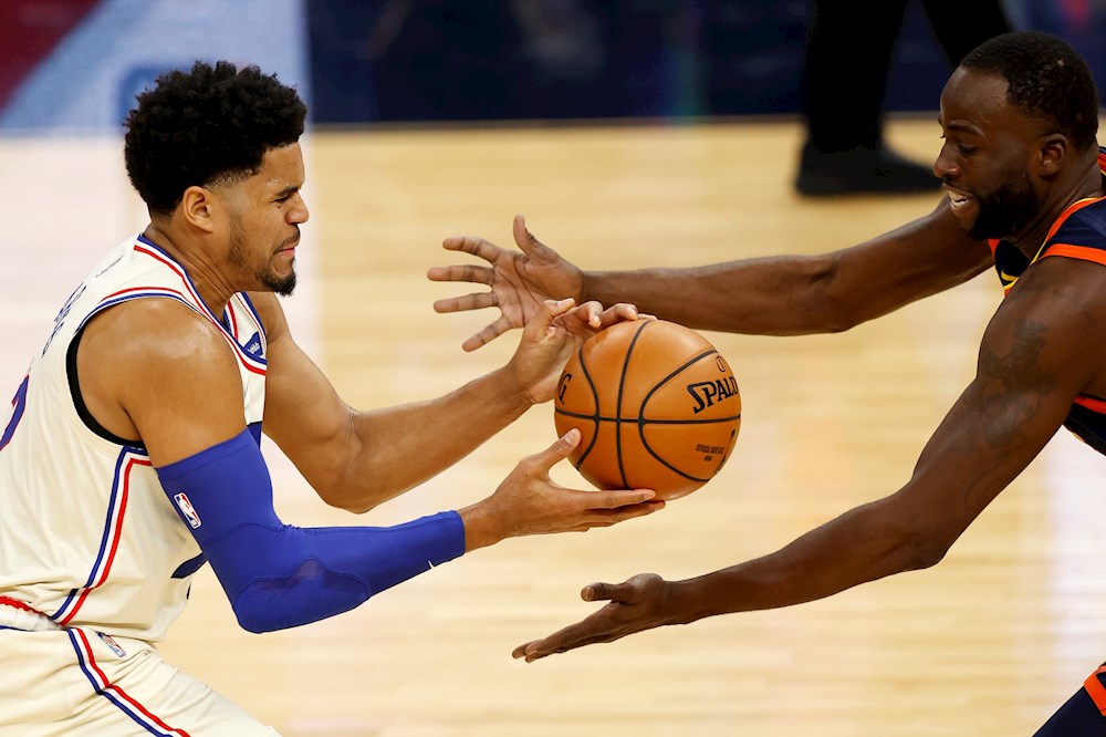 125-118. Tobias Harris, con 37 puntos, se viste de héroe y salva a los Sixers