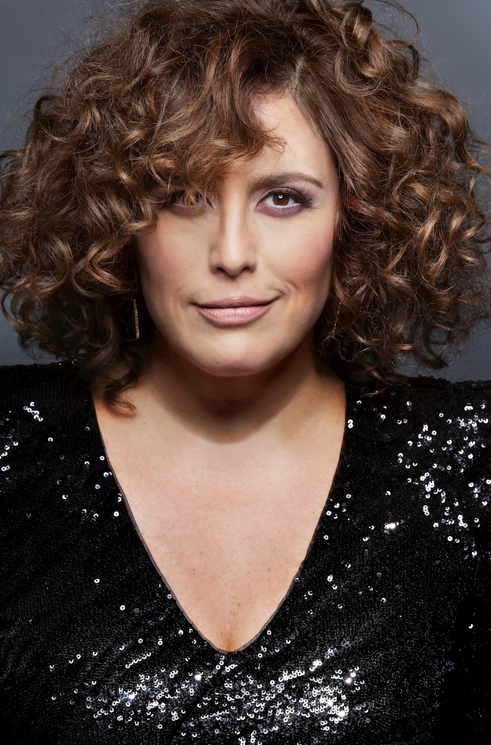 Nuevo “reality” de la TV en español pone obstáculos para encontrar el amor